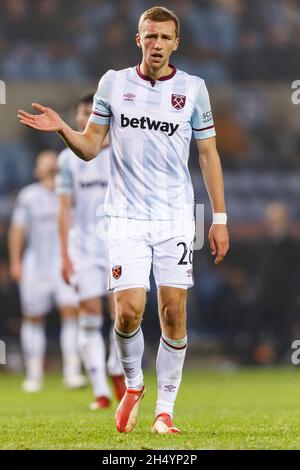 Genk, Belgique.04e novembre 2021.Tomas Soucek de West Ham Uni lors du match de l'UEFA Europa League Group H entre KRC Genk et West Ham Uni à Cegeka Arena le 4 novembre 2021 à Genk, Belgique.(Photo de Daniel Chesterton/phcimages.com) Credit: PHC Images/Alamy Live News Banque D'Images