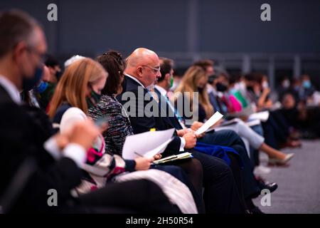 Glasgow, Royaume-Uni.05ème novembre 2021.Glasgow, Écosse, Royaume-Uni.5 novembre 2021PICTURED: Nadhim Zahawi, Secrétaire du Cabinet chargé de l'éducation pour le Gouvernement britannique, a vu s'exprimer lors de la plénière de l'après-midi, "événement conjoint des ministres de l'éducation et de l'environnement, ensemble du chagrin, de l'éducation et de l'action climatique" crédit: Colin Fisher/Alamy Live News Banque D'Images