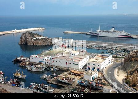 La ville touristique d'Al Hoceima dans le nord du Maroc Banque D'Images