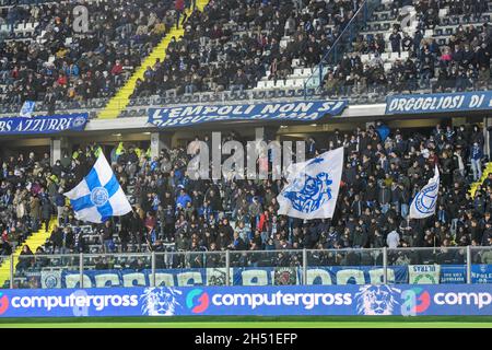 Empoli, Italie.05ème novembre 2021.Stade Carlo Castellani, Empoli, Italie, 05 novembre 2021,Empoli Supporters pendant Empoli FC vs Gênes CFC - football italien série A Match Credit: Live Media Publishing Group/Alay Live News Banque D'Images