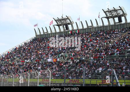 Mexico, Mexique.05ème novembre 2021.Illustration des fans d'ambiance pendant la Formule 1 Gran Premio de la Ciudad de Mexico 2021, Grand Prix de Mexico, 18e tour du Championnat du monde de Formule 1 2021 de la FIA du 5 au 7 novembre 2021 sur l'Autodromo Hermanos Rodriguez, à Mexico, Mexique - photo: Florent Gooden/DPPI/LiveMedia crédit:Agence photo indépendante/Alamy Live News Banque D'Images