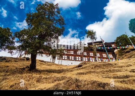 Chagri Cheri Dorjeden Monastère, le célèbre monastère bouddhiste près de la capitale Thimphu au Bhoutan, Himalaya.Construit en 1620. Banque D'Images