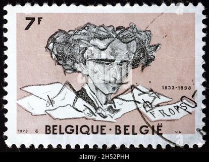 BELGIQUE - VERS 1973 : un timbre imprimé en Belgique montre l'autoportrait de Felicien ROPS (1833-1898), peintre et graveur belge, vers 1973 Banque D'Images