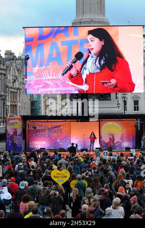 Londres, Royaume-Uni.6 novembre 2021.Manifestation sur le changement climatique à Trafalgar Square dans le cadre de la manifestation nationale en raison de la CdP-26 Credit: JOHNNY ARMSTEAD/Alay Live News Banque D'Images