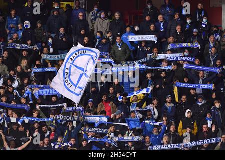 Empoli, Italie.05ème novembre 2021.Fans d'Empoli pendant Empoli FC vs Gênes CFC, football italien série A match à Empoli, Italie, novembre 05 2021 crédit: Agence de photo indépendante/Alamy Live News Banque D'Images