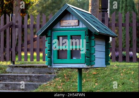 Green Free livre partage mini maison dans la nature à la journée. Banque D'Images