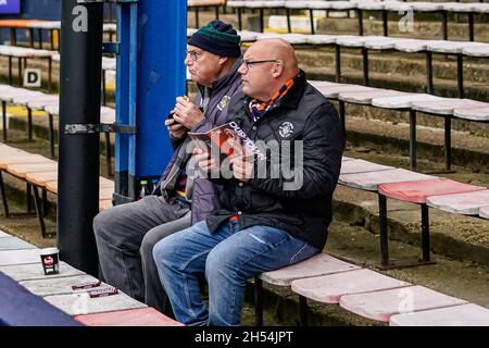 Luton, Royaume-Uni.25 juin 2021.Vue générale des supporters avant le match du championnat Sky Bet entre Luton Town et Stoke City à Kenilworth Road, Luton, Angleterre, le 6 novembre 2021.Photo de David Horn.Crédit : Prime Media Images/Alamy Live News Banque D'Images