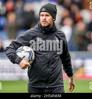 Luton, Royaume-Uni.25 juin 2021.Luton Town personnel d'entraînement pendant le match de championnat Sky Bet entre Luton Town et Stoke City à Kenilworth Road, Luton, Angleterre, le 6 novembre 2021.Photo de David Horn.Crédit : Prime Media Images/Alamy Live News Banque D'Images