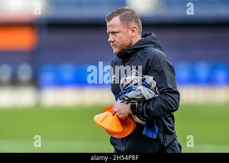 Luton, Royaume-Uni.25 juin 2021.Darren Cook, de Luton Town, avant le match de championnat Sky Bet entre Luton Town et Stoke City à Kenilworth Road, Luton, Angleterre, le 6 novembre 2021.Photo de David Horn.Crédit : Prime Media Images/Alamy Live News Banque D'Images
