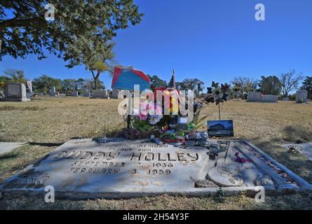 La tombe de Lubbock, musicien texan et originaire de Buddy Holly.Un jeune musicien de rock et de rock originaire de rockabilly et de rock and roll. Banque D'Images