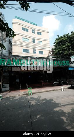 Rambuttri House Khaosan Road aka Khao San Road Area Tourist attraction Bangkok Thaïlande Banque D'Images