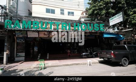 Rambuttri House Khaosan Road aka Khao San Road Area Tourist attraction Bangkok Thaïlande Banque D'Images