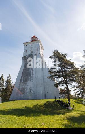 Phare de Kopu à Hiiumaa, Estonie. Banque D'Images
