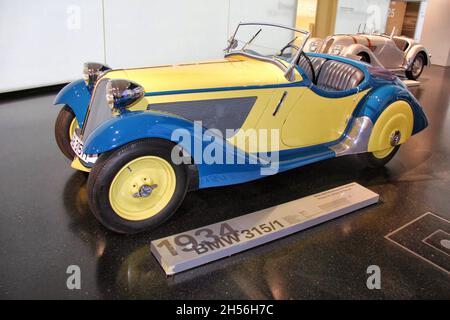 BMW 315/1 1934, vue latérale, isolée, seulement 230 unités ont été produites de ce modèle de roadster.Musée BMW - Munich - Allemagne Banque D'Images