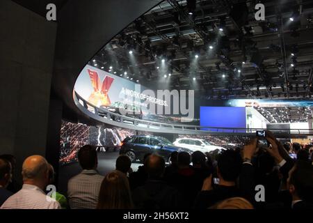 BMW X5 (F15) : présentation de la nouvelle BMW X5, troisième génération, au salon de l'automobile de Francfort, en Allemagne. Banque D'Images