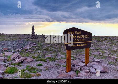 Brian Head coucher du soleil vue panoramique depuis le plateau de Markagunt dans la forêt nationale de Dixie, monument national de Cedar Breaks, dans le sud-ouest de l'Utah.United St Banque D'Images