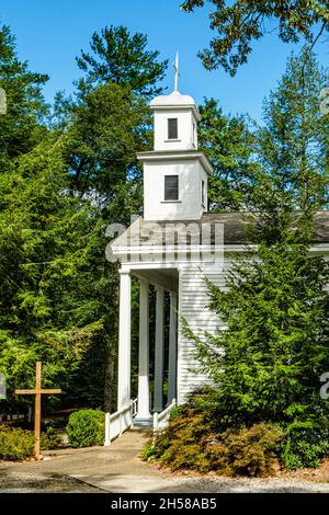 Église épiscopale Grace-Calvaire, East Green Street, Clarkesville, Géorgie Banque D'Images