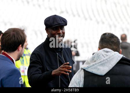 Londres, Royaume-Uni.07th nov. 2021.Carlton Cole, ancien joueur de West Ham United, lors du match de la Premier League entre West Ham United et Liverpool au stade de Londres, au parc olympique Queen Elizabeth, Londres, Angleterre, le 7 novembre 2021.Photo de Carlton Myrie.Utilisation éditoriale uniquement, licence requise pour une utilisation commerciale.Aucune utilisation dans les Paris, les jeux ou les publications d'un seul club/ligue/joueur.Crédit : UK Sports pics Ltd/Alay Live News Banque D'Images