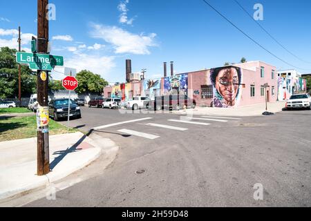 Œuvres d'art murales dans le quartier d'art de Rino à Denver, Colorado, États-Unis Banque D'Images