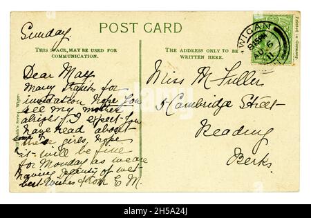 Inverse de la carte postale originale du début des années 1900 avec un timbre-poste Edward V11 en franchise, qui a été utilisé après sa mort (mai 1910), le Royaume-Uni a publié 1911. Banque D'Images