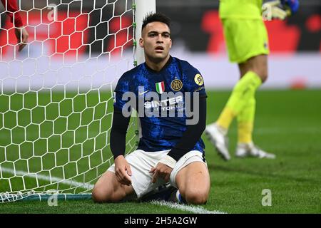 Milan, Italie.7 novembre 2021.Lautaro Martinez (Inter) lors du match italien 'erie A' entre Milan 1-1 Inter au stade Giuseppe Meazza le 07 novembre 2021 à Milan, Italie.Credit: Maurizio Borsari/AFLO/Alay Live News Banque D'Images