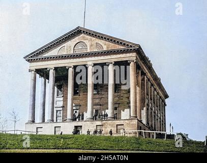 [Machine colorisée] BÂTIMENT DU CAPITOLE UTILISÉ PAR LE GOUVERNEMENT CONFÉDÉRÉ, RICHMOND, va de l'album de la Guerre de Sécession et Grant : 'art immortelles' :Un portfolio de reproductions en demi-ton de photographies rares et coûteuses destinées à perpétuer la mémoire du général Ulysses S. Grant, représentant des scènes et des incidents liés à la guerre civile, publiés à Boston et à New York par W. H. Allen en 1894 Banque D'Images