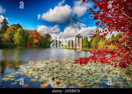 National Trust Sheffield Park Hayward’s Heath East Sussex Royaume-Uni Banque D'Images