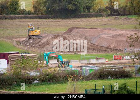 Aylesbury Vale, Royaume-Uni.8 novembre 2021.Construction HS2 à Durham Farm à côté de Jones Hill Wood.Une grande partie de Durham Farm a été obligatoirement achetée par HS2.Crédit : Maureen McLean/Alay Live News Banque D'Images