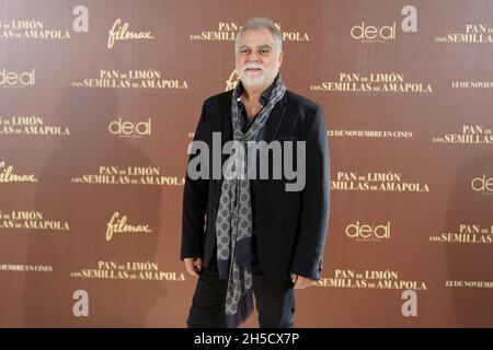 Madrid, Espagne.08 novembre 2021.Benito Zambrano pose pendant la séance photo pour la première du film 'Pan de limon con semilla de amapolas' au Renoir Princesa, à Madrid.(Photo par Atilano Garcia/SOPA Images/Sipa USA) crédit: SIPA USA/Alay Live News Banque D'Images