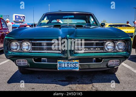 Reno, NV - 5 août 2021 : 1969 Pontiac GTO le coupé Judge Hardtop à un salon de voiture local. Banque D'Images