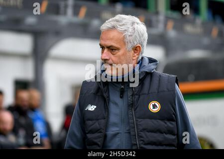 Venise, Italie.07th nov. 2021.Portrait de l'entraîneur principal de Roma Jose Mourinho pendant Venezia FC vs AS Roma, football italien série A match à Venise, Italie, novembre 07 2021 crédit: Agence de photo indépendante/Alamy Live News Banque D'Images
