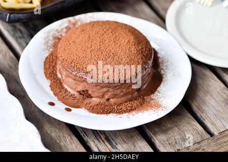 tarte au banoffee ou au banoffee, gâteau ou gâteau au tiramisu Banque D'Images