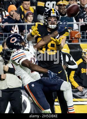 Chicago Bears cornerback Kindle Vildor (22) lines up against the Cincinnati  Bengals during an NFL football game Sunday, Sept. 19, 2021, in Chicago. The  Bears won 20-17. (Jeff Haynes/AP Images for Panini