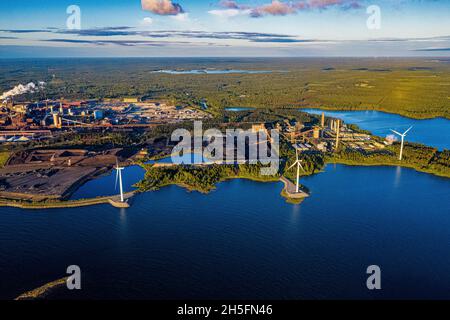 Windräder aus der Luft | Luftbilder von Windrädern in Finnland | éolienne d'en haut Banque D'Images