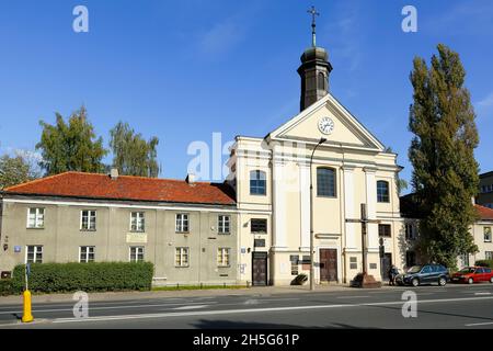Varsovie, Pologne - 24 septembre 2014 : Église Saint-Jean de Dieu, appartient aux Pères de l'ordre hospitalier des Frères hospitaliers, construite en 172 Banque D'Images