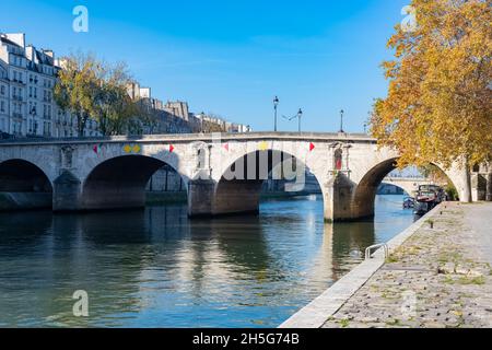 Paris, ile Saint-Louis, le pont Marie sur la Seine Banque D'Images