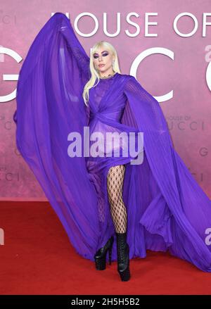 Londres, Royaume-Uni.Le 9 novembre 2021, Lady Gaga assiste à la première House of Gucci UK, qui s'est tenue au cinéma Odeon, Leicester Square, le 9 novembre 2021 à Londres, Royaume-Uni.Photo de Stuart Hardy/ABACAPRESS.COM Banque D'Images