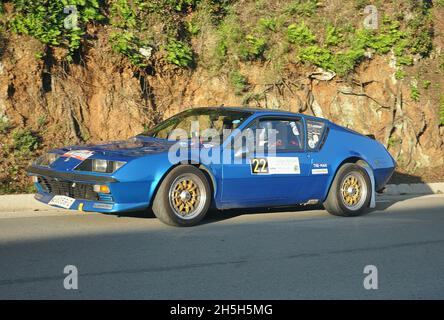 Joan Argemi-Renault Alpine A310 dans le Subiba al Coll del Pollatre-2018 Championnat de montagne de Motorat catalan Banque D'Images