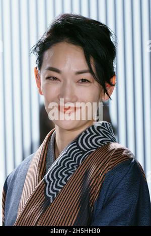 Model ai Tominaga participe à la cérémonie de remise des prix KIMONOIST 2021 à Happoen à Tokyo, au Japon, le 9 novembre 2021.Credit: Motoo Naka/AFLO/Alay Live News Banque D'Images