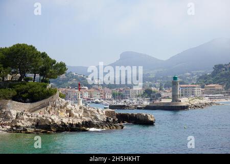 Cassis, entrée du port, Port, Tour Lieut, départements des Bouches-du-Rhône,France Banque D'Images