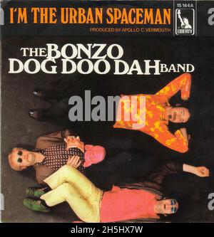 Couverture d'un seul disque vintage - Bonzo Dog Doo Dah Band-Urban Spaceman-1968 Banque D'Images