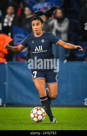 Paris, France, 9 novembre 2021, Sakina KARCHAOUI du PSG lors de la Ligue des champions des femmes de l'UEFA, match de football du Groupe B entre Paris Saint-Germain et Real Madrid le 9 novembre 2021 au stade du Parc des Princes à Paris, France - photo: Matthieu Mirville/DPPI/LiveMedia Banque D'Images