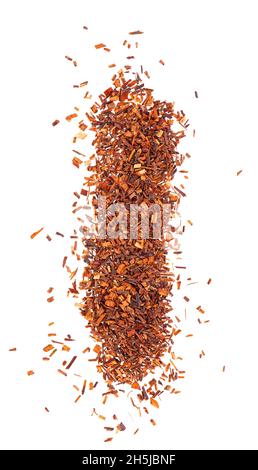 Rooibos thé rouge, isolé sur fond blanc.Tisane traditionnelle et thé biologique.Vue de dessus Banque D'Images