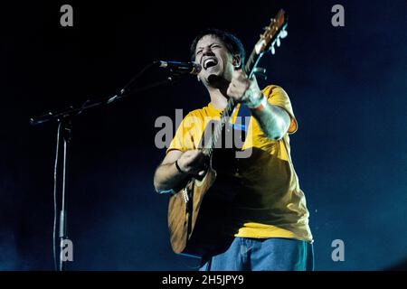 Milan Italie 09 novembre 2021 Eugenio in via Di Gioia - musique pop italienne - en direct à Alcatraz © Andrea Ripamonti / Alamy Banque D'Images