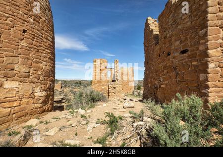 Ruines ancestrales de Puebelan du château de Hovenweep dans le monument national de Hovenweep à la frontière du Colorado et de l'Utah Banque D'Images