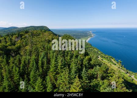 Parc national Forillon, vue du Mont Saint-Alban dans la péninsule de Gaspe; Québec, Canada Banque D'Images