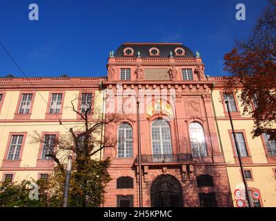 Palais résidentiel - Residenzschloss (Darmstadt, Hesse, République fédérale d'Allemagne) Banque D'Images