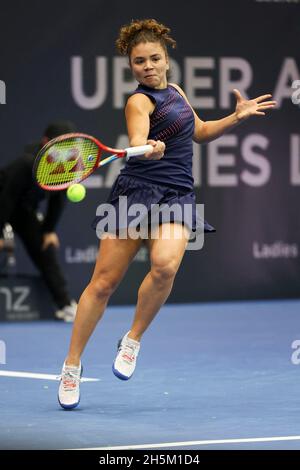 Linz, Autriche .10 novembre 2021.Le joueur italien de tennis Jasmine Paolini en action au tournoi Ladies Linz en haute-Autriche, à Linz, le mercredi 10 novembre 2021.© Juergen Hasenkopf / Alamy Live News Banque D'Images