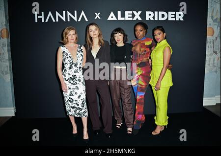 Mireille Enos , Esmé Creed-Miles, Marli Siu, Ronke Adekoluejo, Chisarra Chandran Amazon et IMDB TV organisent une projection exclusive des premiers épisodes de la saison 3 de Hanna et de la saison 2 d'Alex Rider à l'hôtel Soho, Londres, le 2021-11-10, Royaume-Uni. Banque D'Images