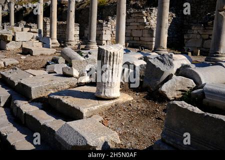 Ruines découvertes dans la ville biblique d'Éphèse, Turquie Banque D'Images